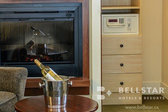 Solara Resort by Bellstar Hotels Canmore Rum bild
