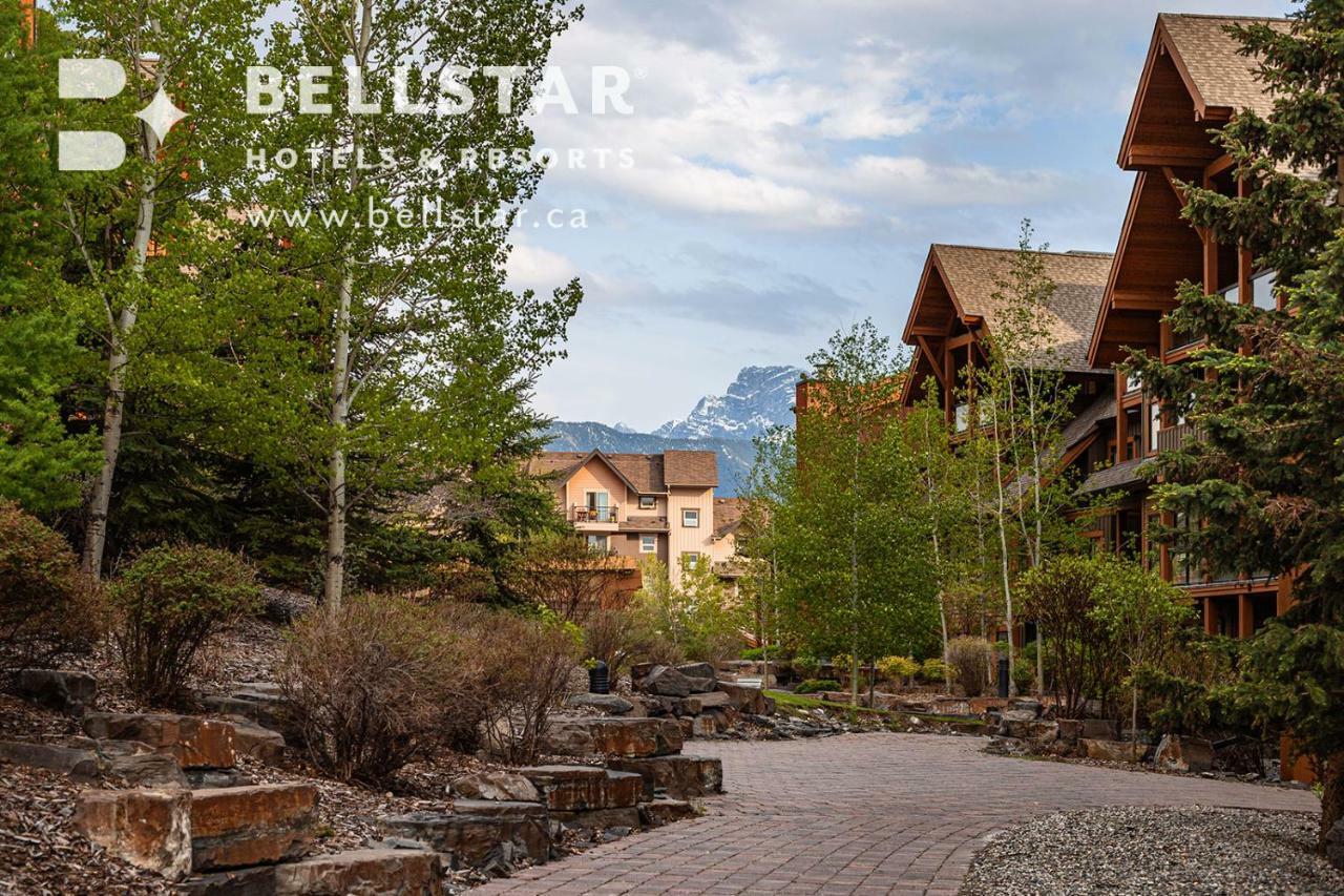 Solara Resort by Bellstar Hotels Canmore Exteriör bild